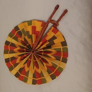 BRAND NEW AFRICAN PRINT FAN